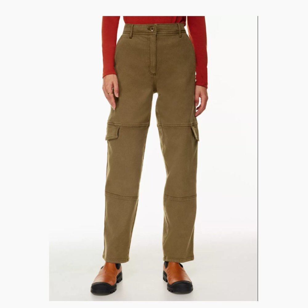 Women's Aritzia Wilfred Brown Maeve Cargo Pants - Size 8